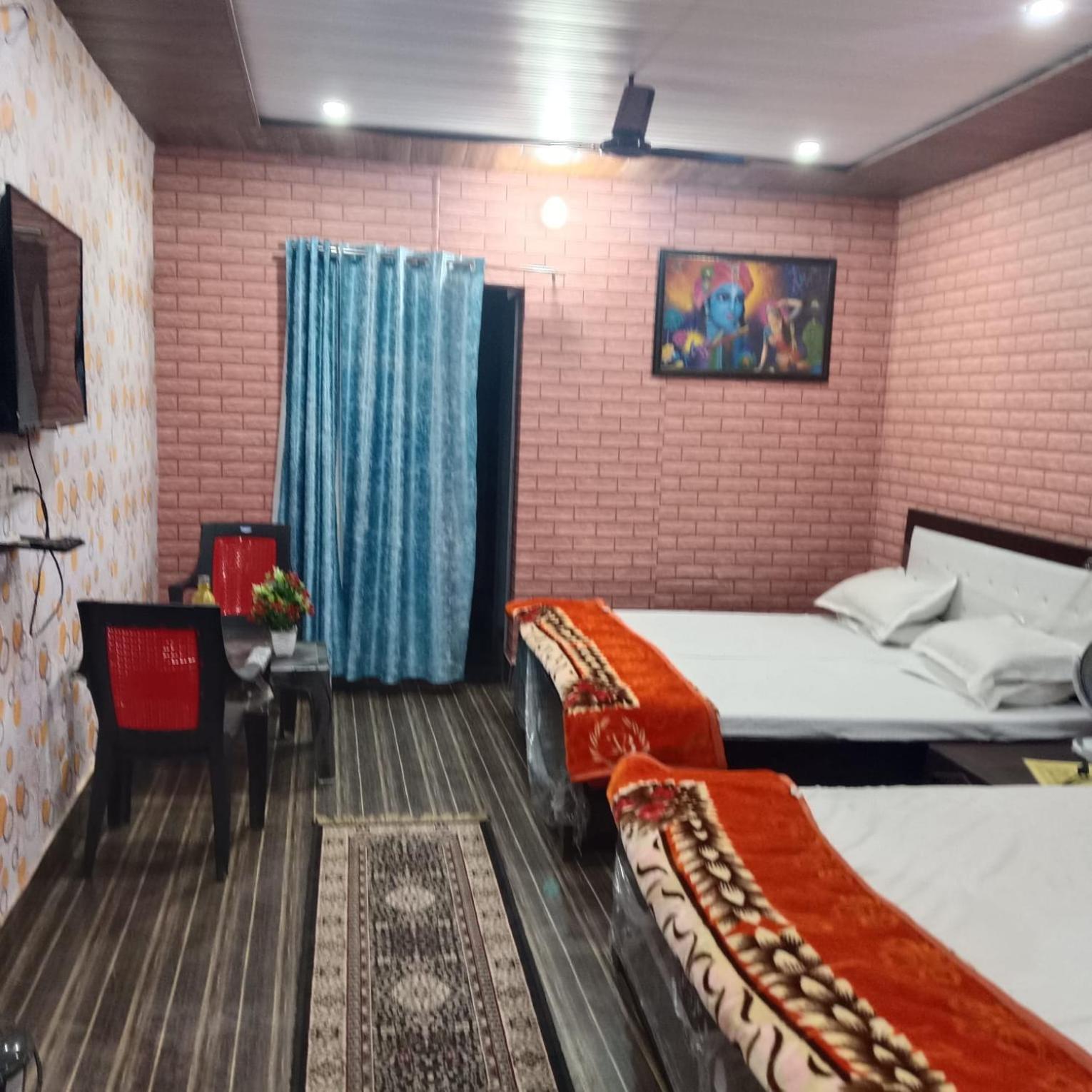 Murliwala Vrindavan Bagian luar foto
