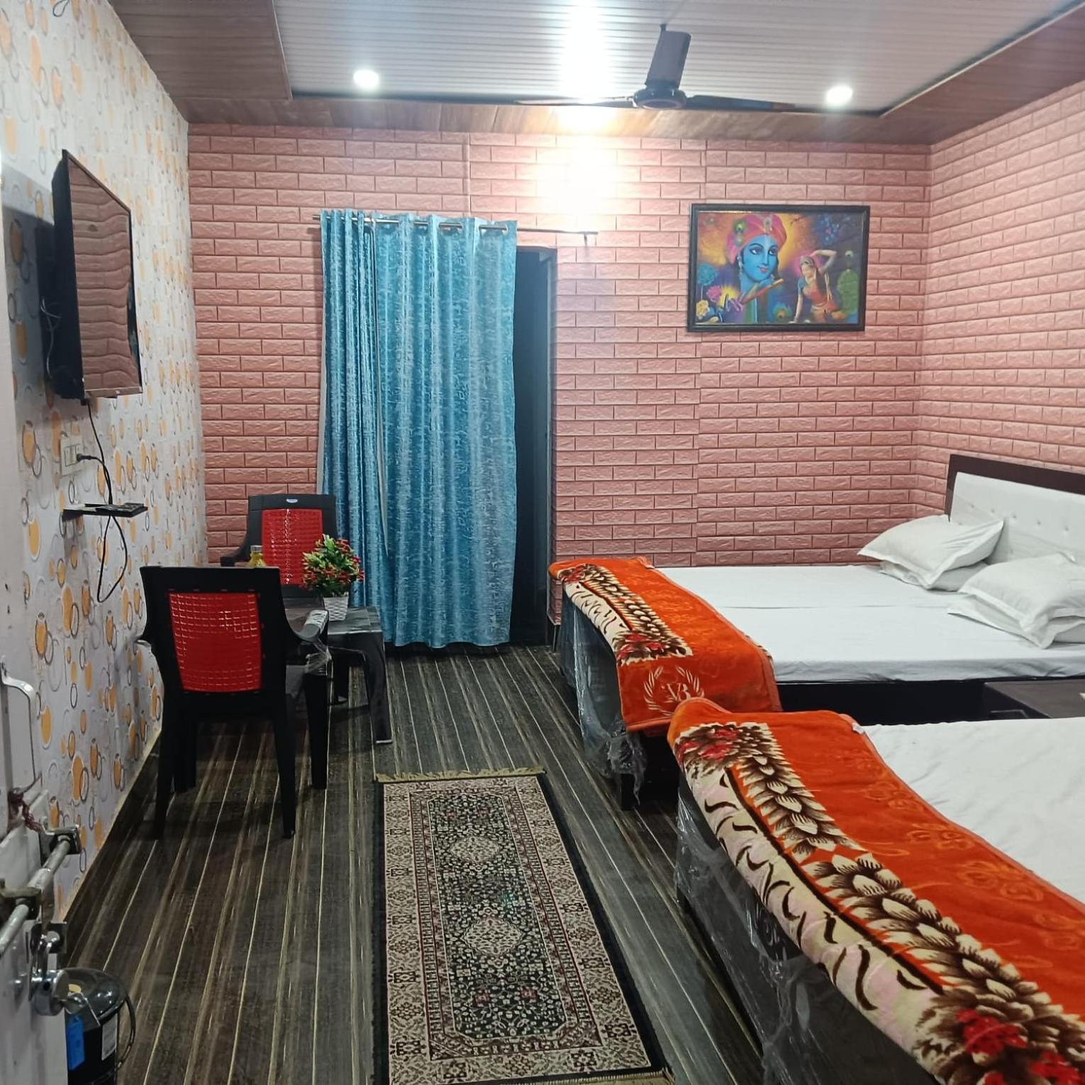 Murliwala Vrindavan Bagian luar foto